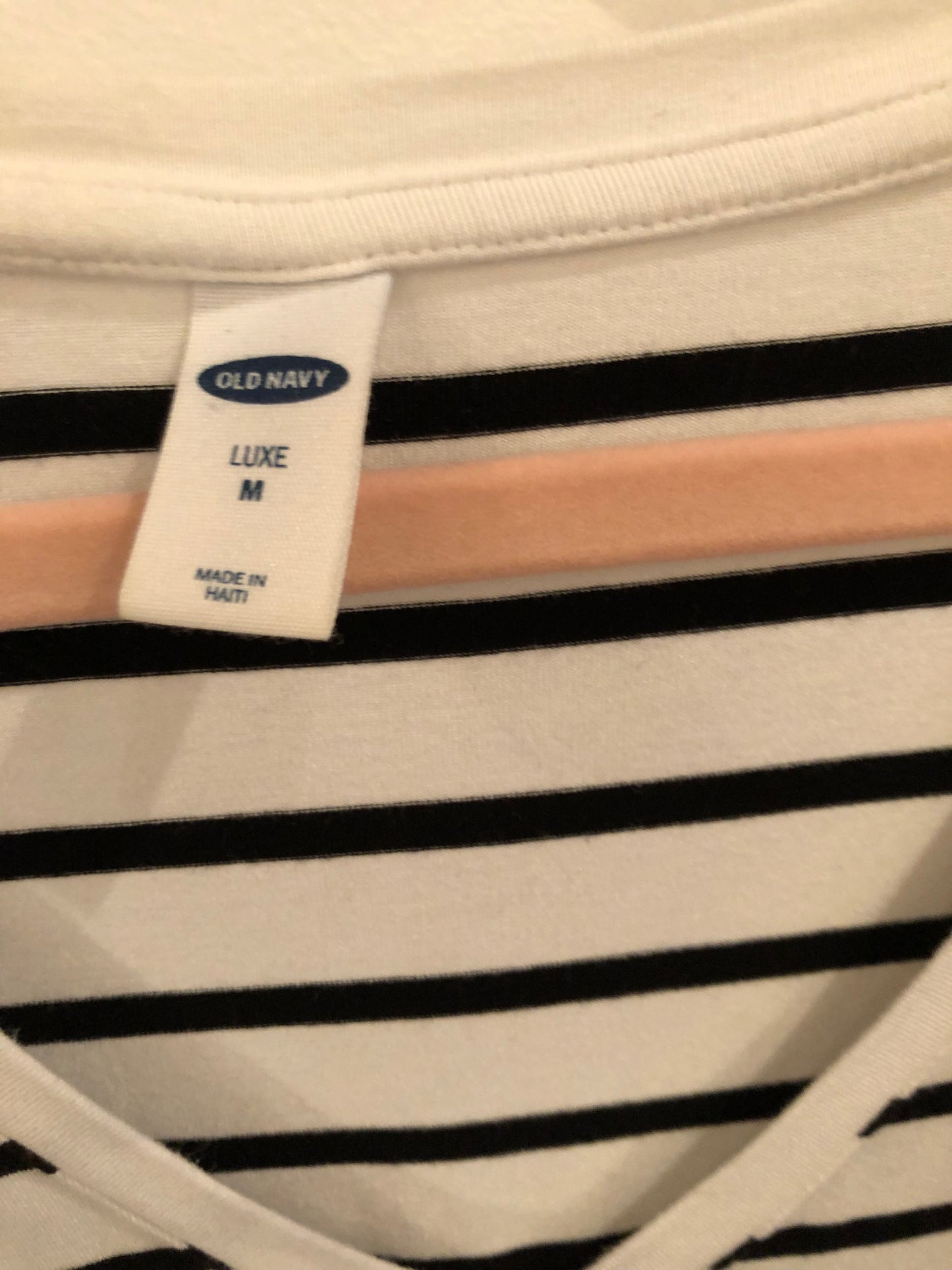 Old Navy Striped Luxe V-Neck Top Sz M