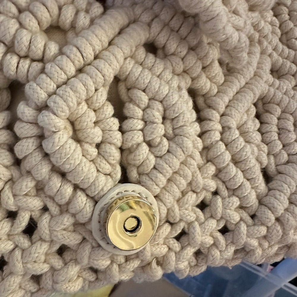 Handcrafted Beige Macramé Shoulder Bag