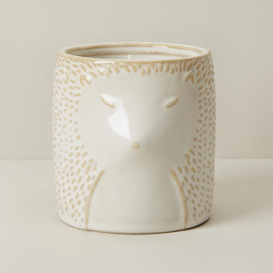 WOODLAND HEDGEHOG CANDLE - FROSTED PEPPERMINT