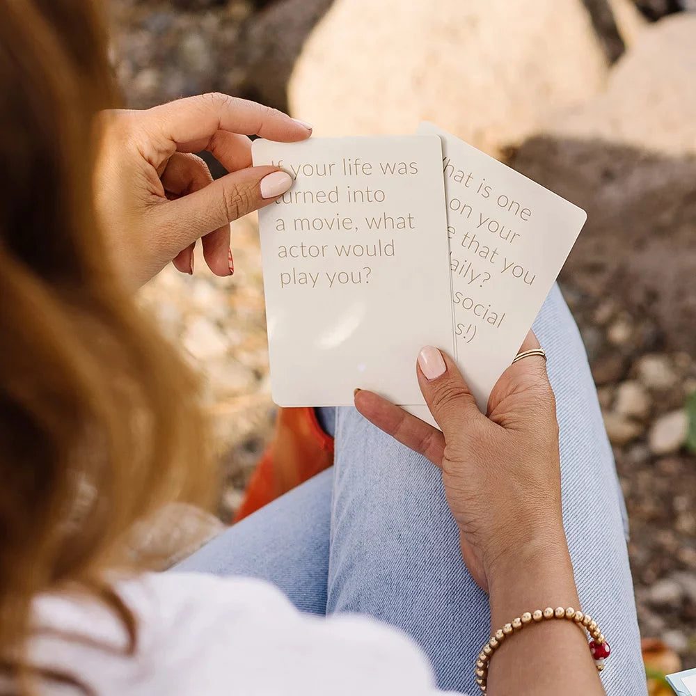 COOL TO CONNECT - THE JILLY BOX CONNECTION CARDS