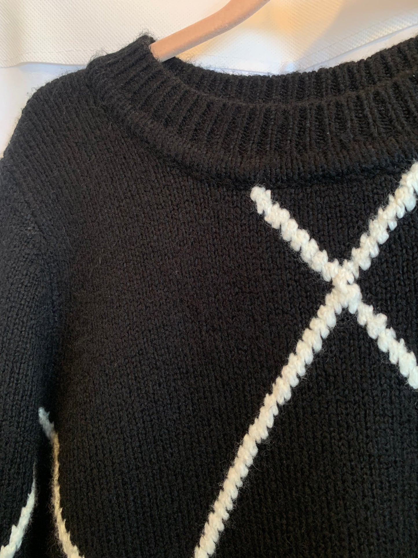 Joe Fresh Geometric Black Sweater Sz XS NWOT