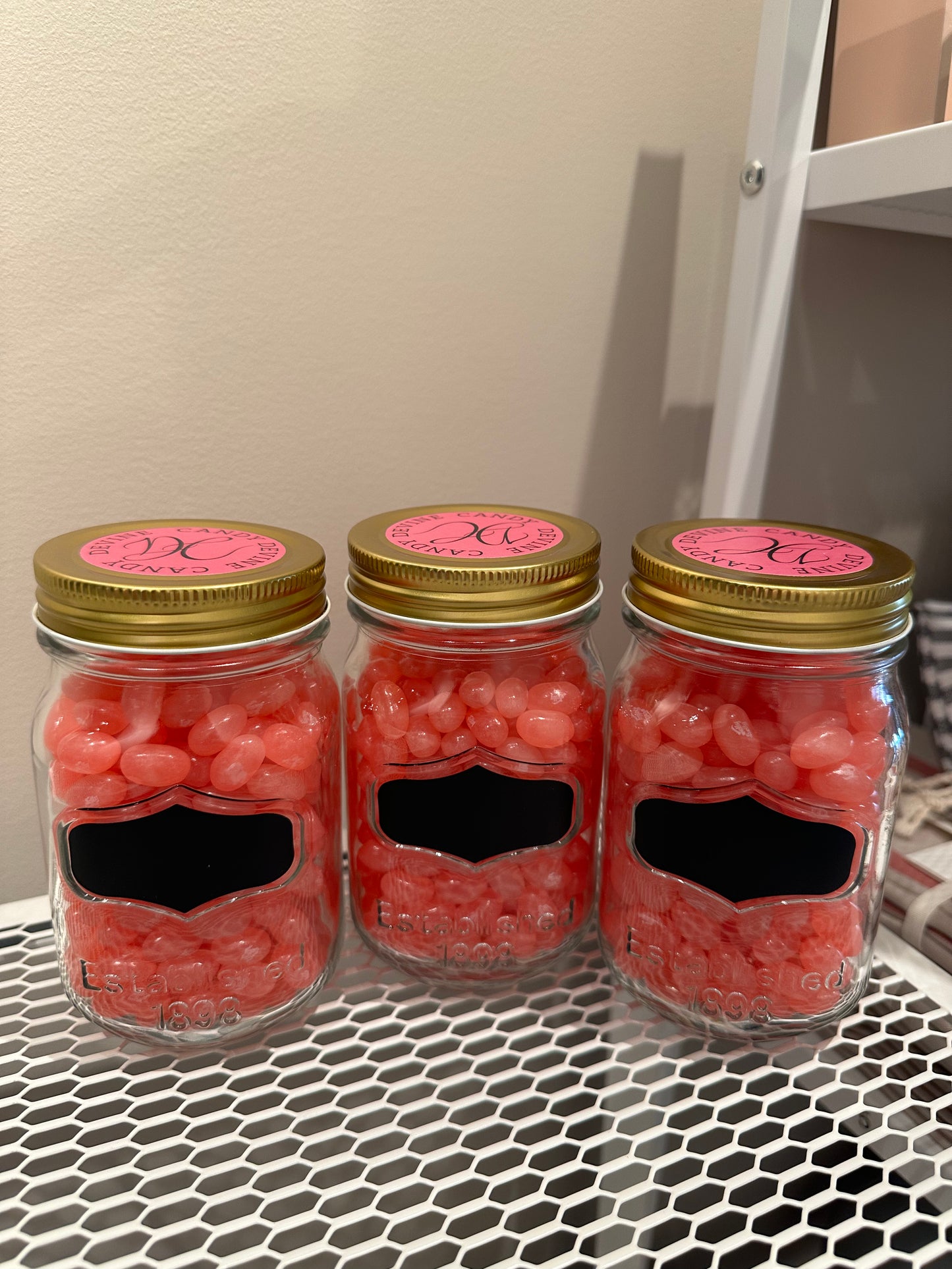 Devine Candy - Pink Jelly Belly's in Mason Jar