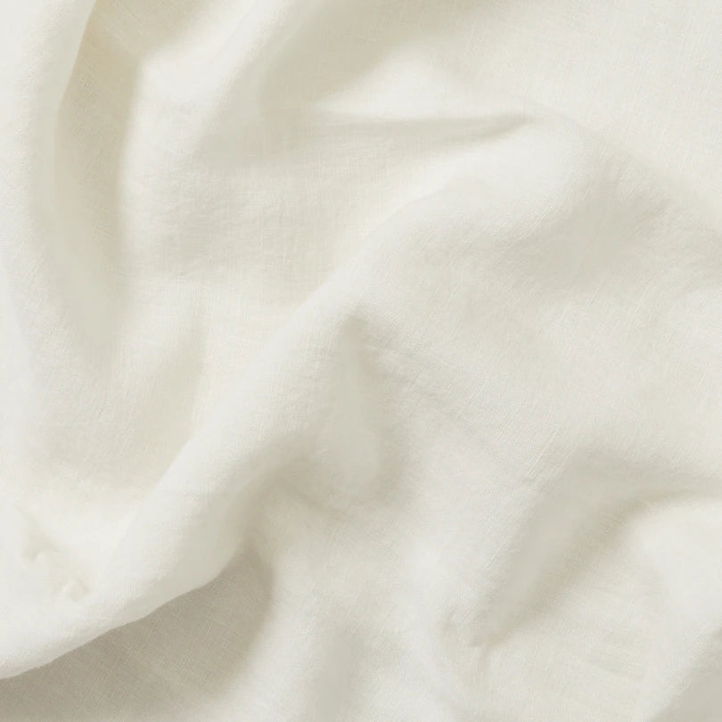 LINEN TABLE CLOTH, IVORY