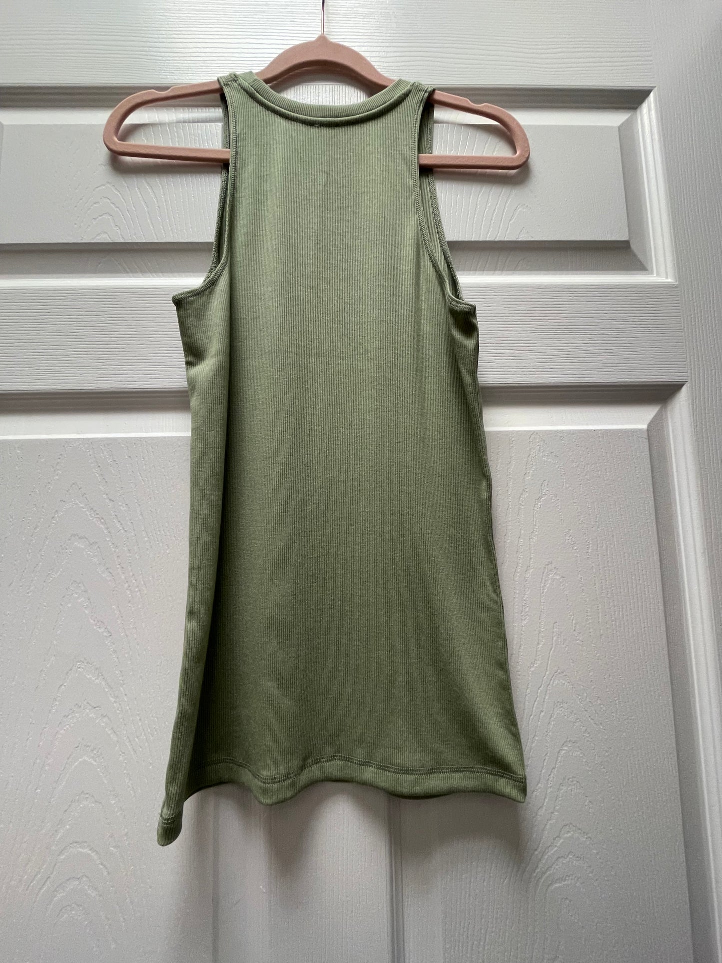 Wilfred Green Tank Size Small