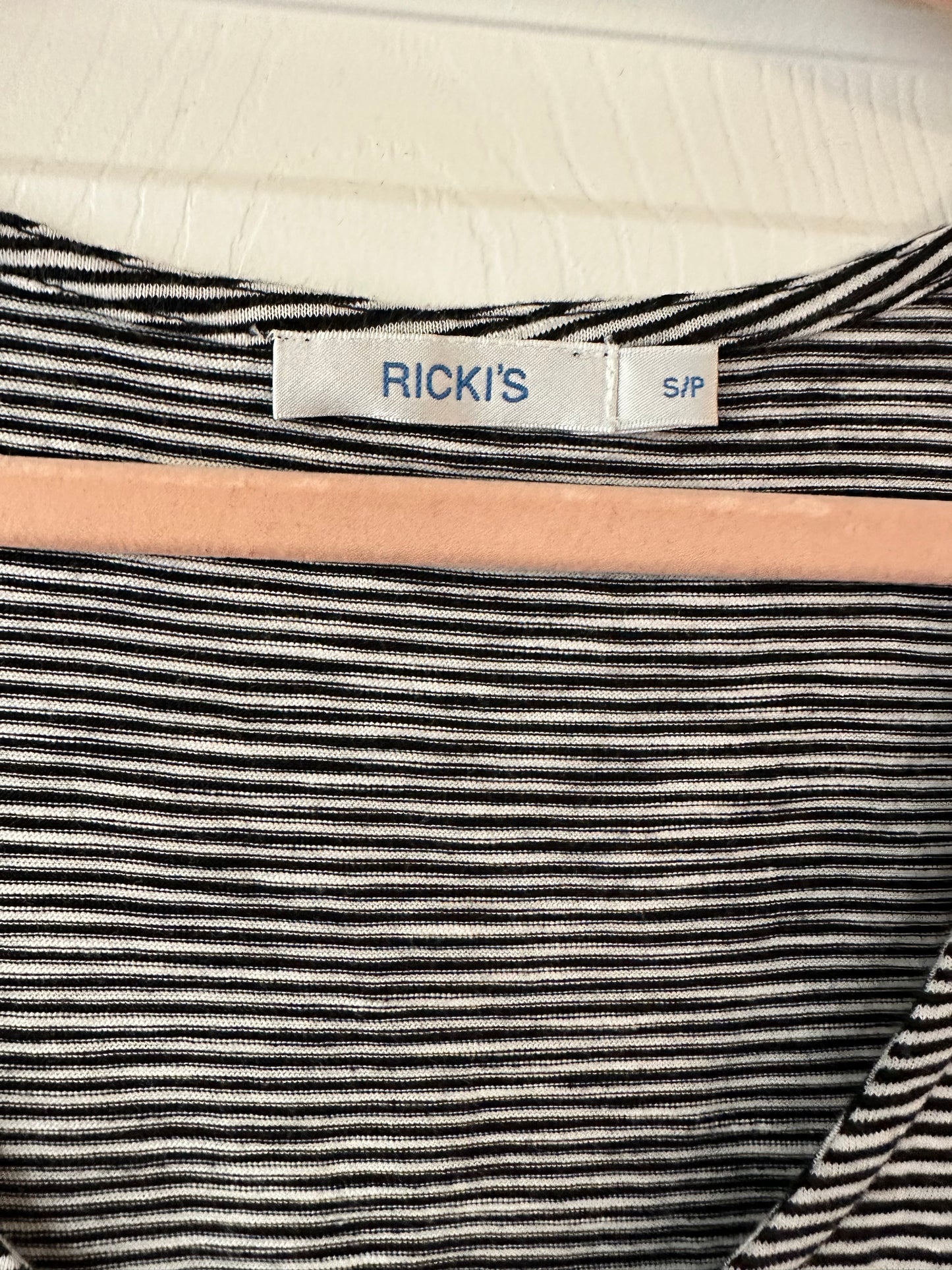 Ricki’s Stripe Tank Sz Small