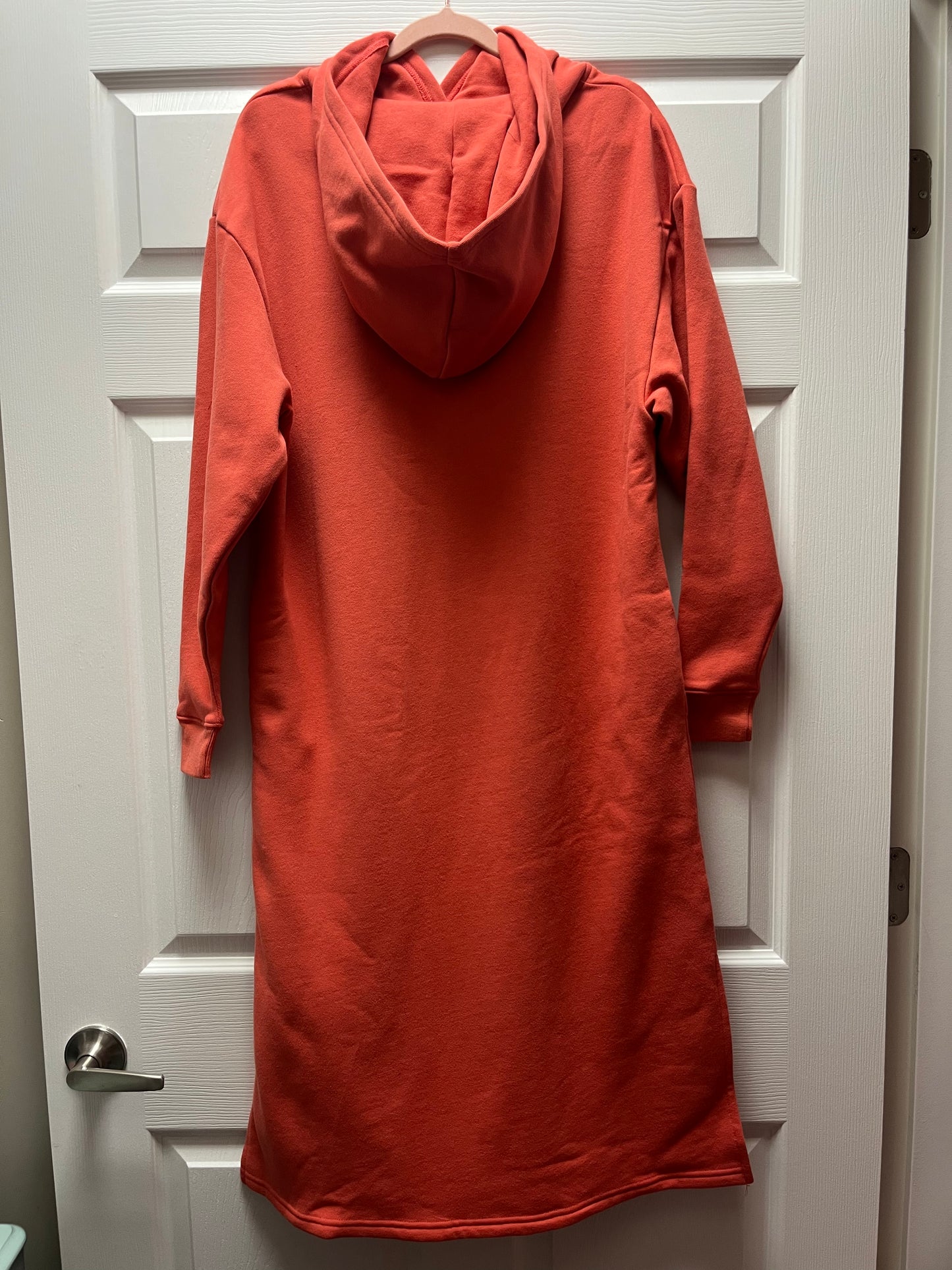 S&T Ava Hoodie Dress Sz S NWT