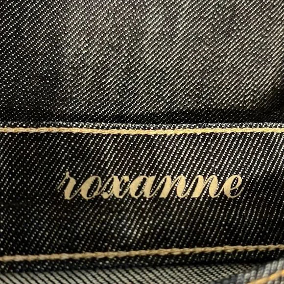 7 For All Mankind “Roxanne” Jeans Size 31