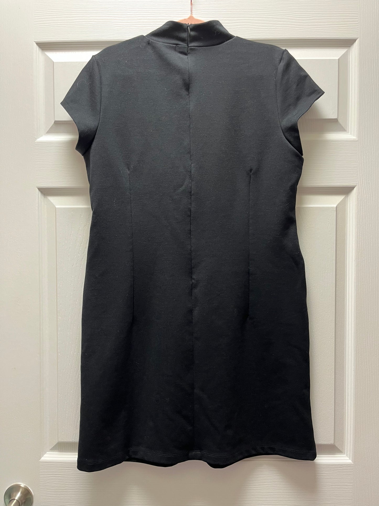 Liz Claiborne Petite Large Black Dress