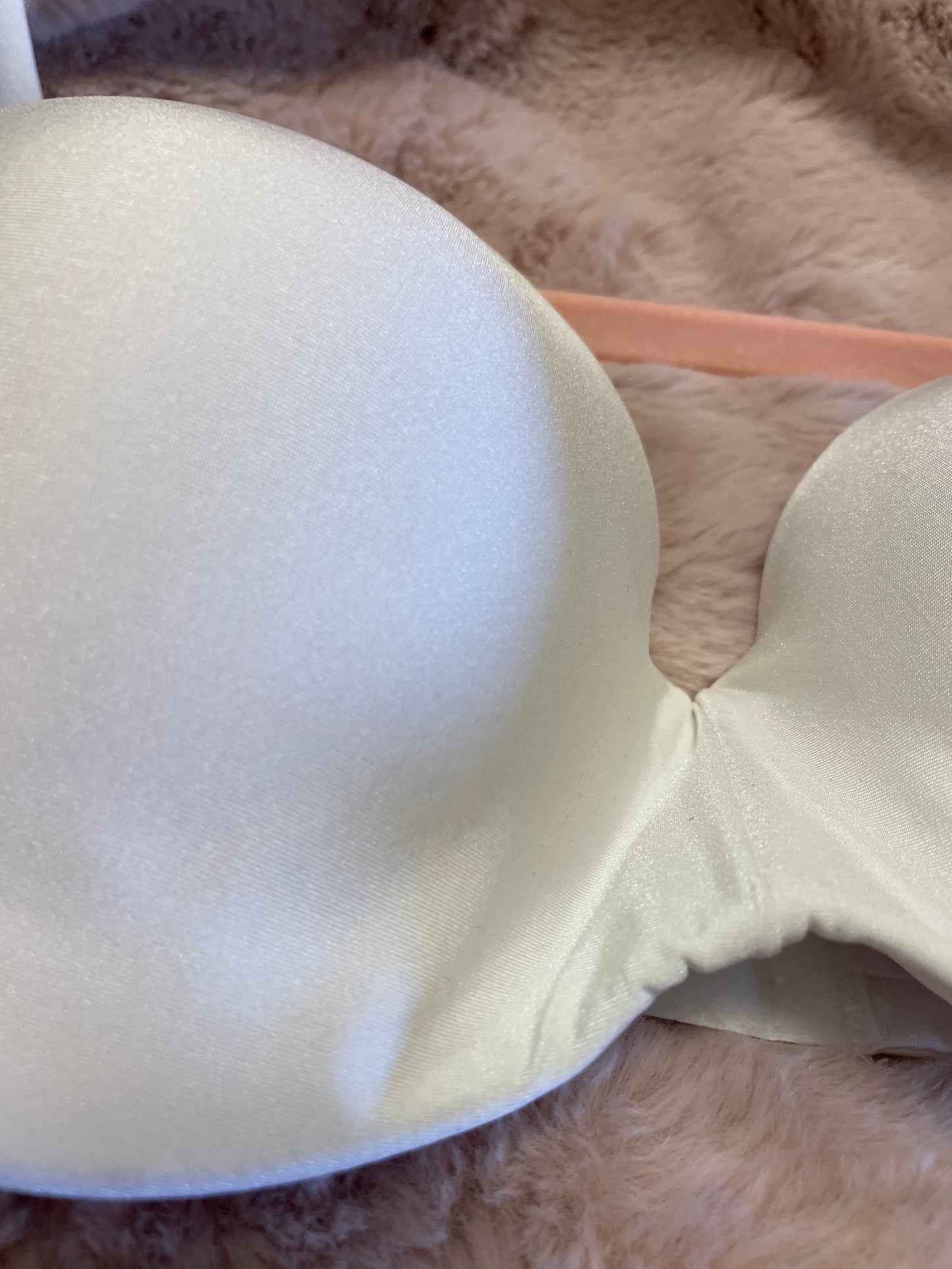 Vanity Fair White Bra C36
