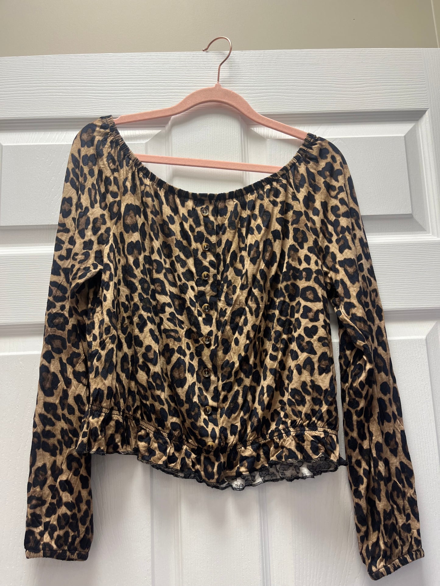 H&M Off Shoulder Leopard Top Sz S