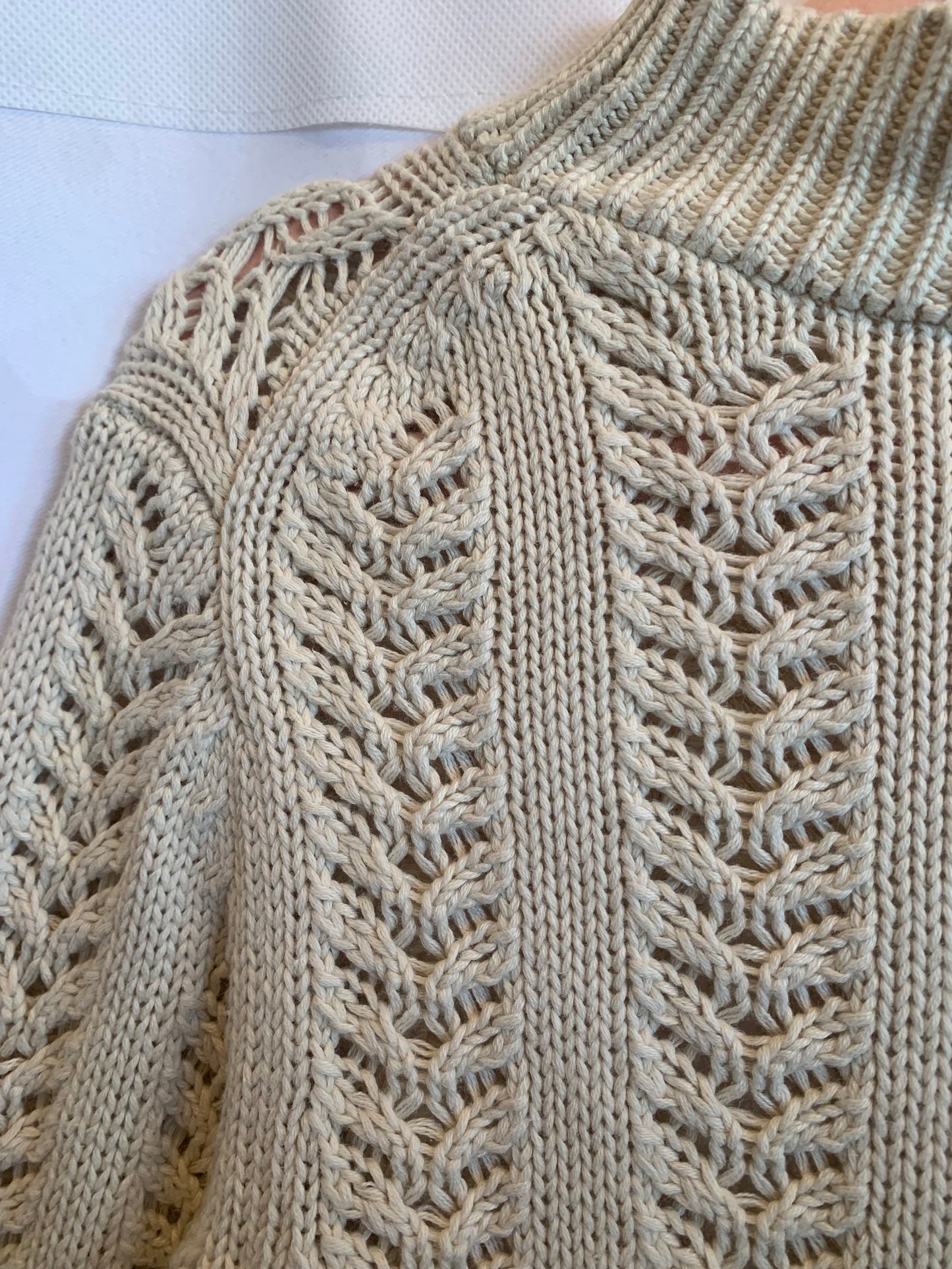 Wilfred Cable Knit Sweater Size Medium