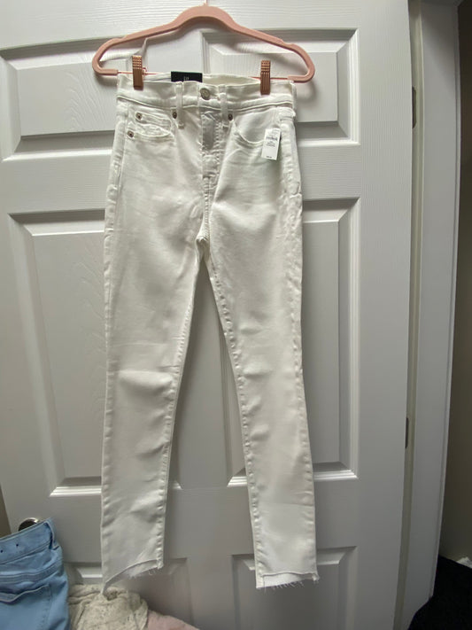 White Gap Jeans Sz 25 NWT