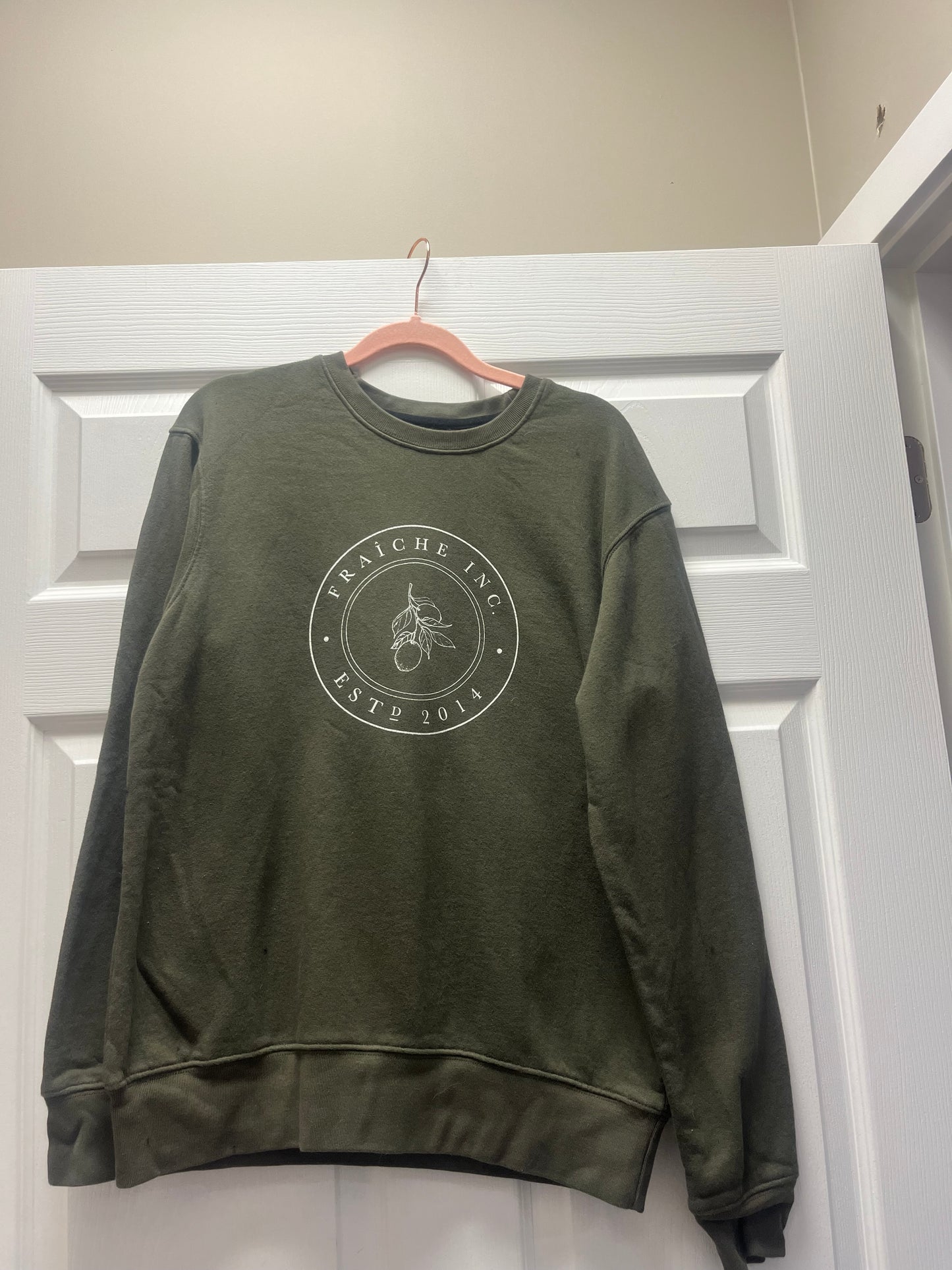 Fraiche Olive Green Crest Sweatshirt Sz S