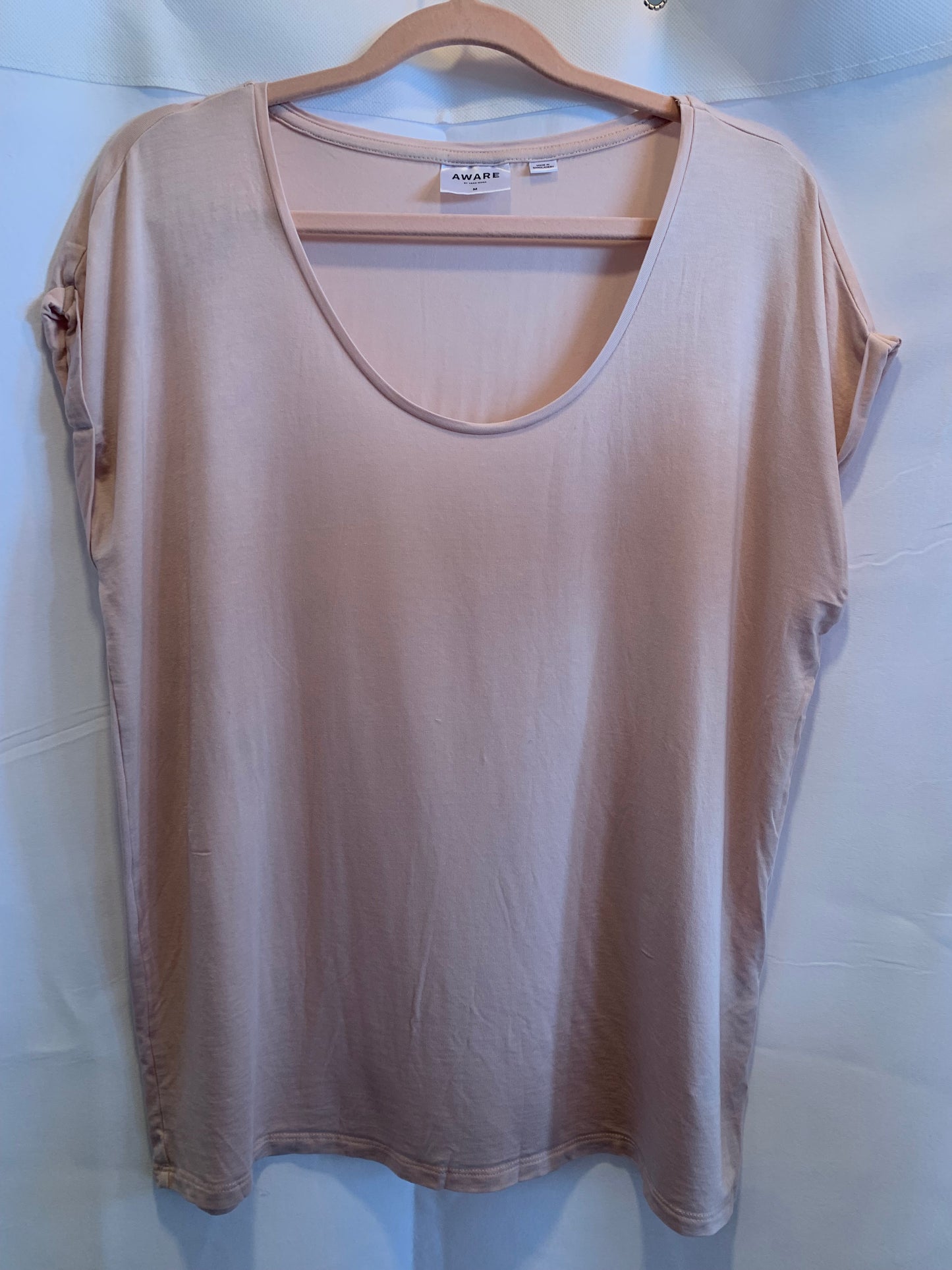 Aware by Vera Moda T-Shirt Sz Medium