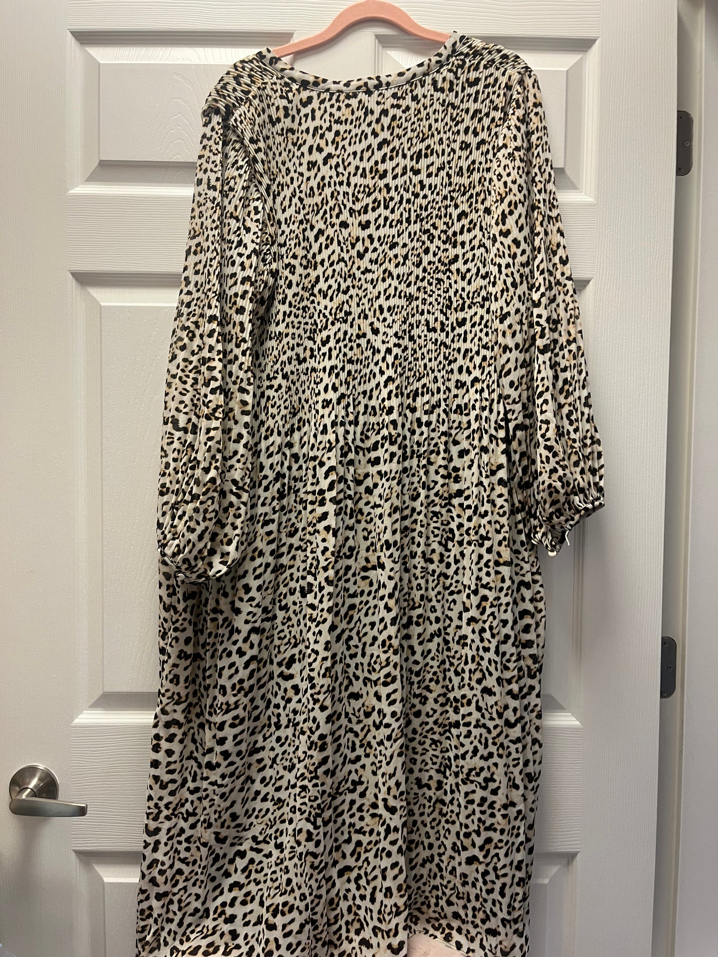 Banana Republic leopard print dress size L