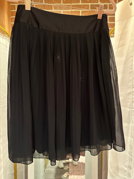 H&M Black Skirt - Size 6