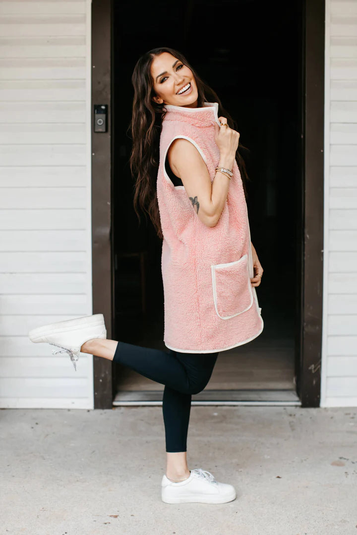 BUNDLE UP TEDDY VEST IN ROSÉ PINK - VARIOUS SIZES