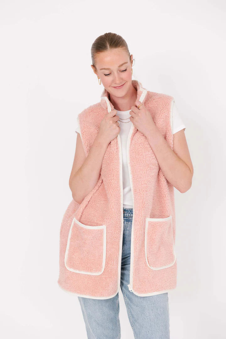 BUNDLE UP TEDDY VEST IN ROSÉ PINK - VARIOUS SIZES