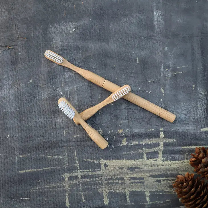 Refillable Bamboo Toothbrush (Canada only) | 1 Brush