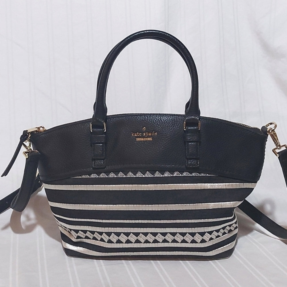 KATE SPADE LEATHER SATCHEL WITH CROSSBODY STRAP!