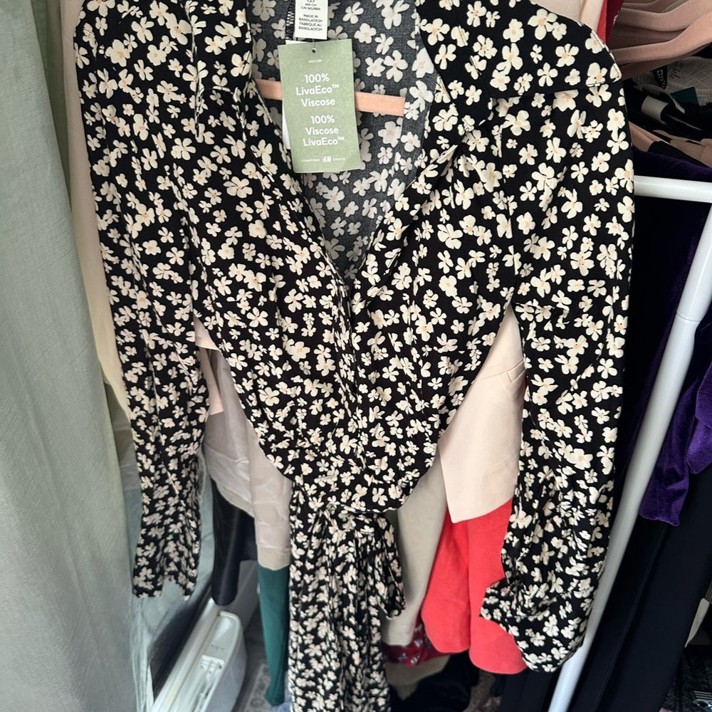 Floral Black and White Wrap Dress Size Small