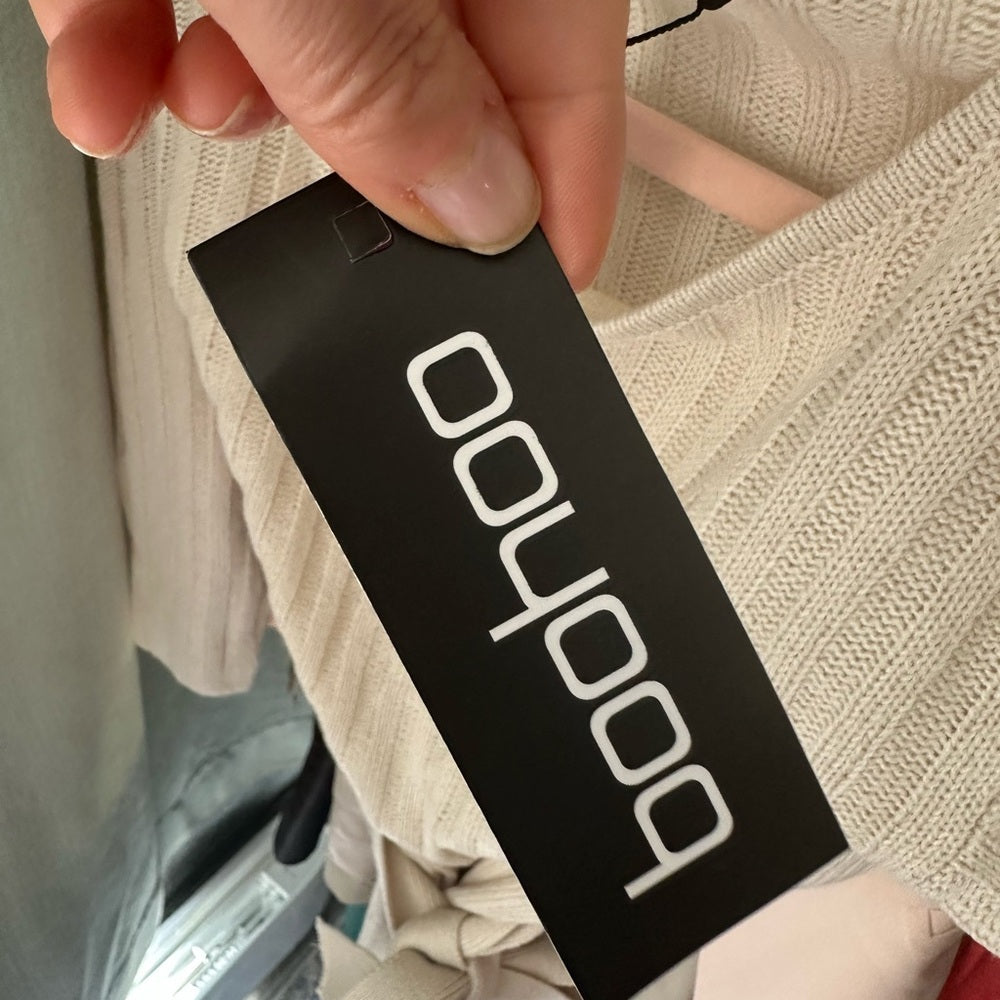 Boohoo Tan Off-the-Shoulder Sweater Size XS