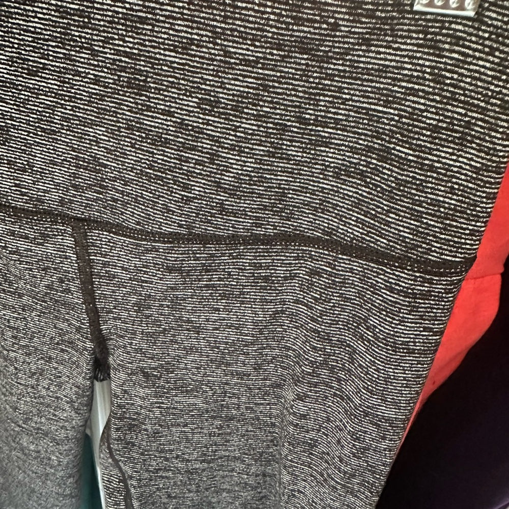 VSX Sport Pink and Gray Leggings Size Small